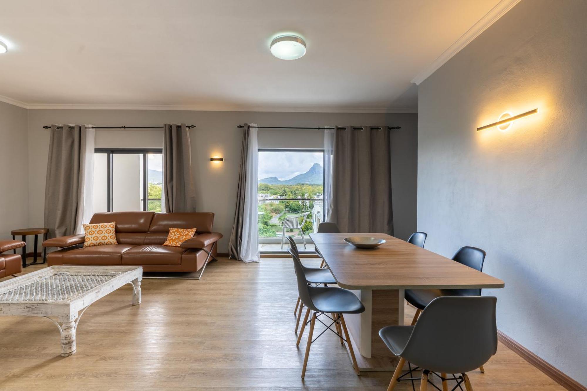 Shanti Haveli Beachfront Apartments Flic-en-Flacq 외부 사진